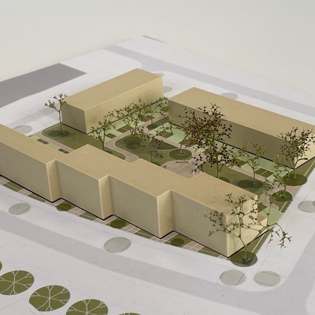 Een 3D model op schaal toont duidelijk de ruimtelijke verhoudingen en bouwvolumes van een stedenbouwkundig plan.